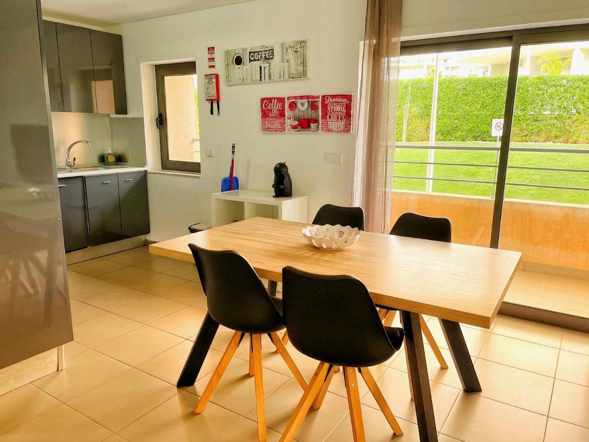 Awesome Apartment In Praia Da Rocha Portimão Buitenkant foto
