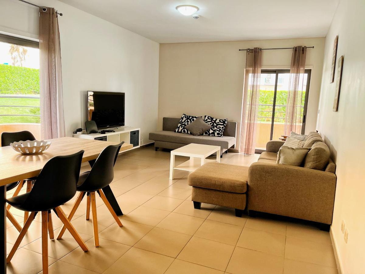 Awesome Apartment In Praia Da Rocha Portimão Buitenkant foto