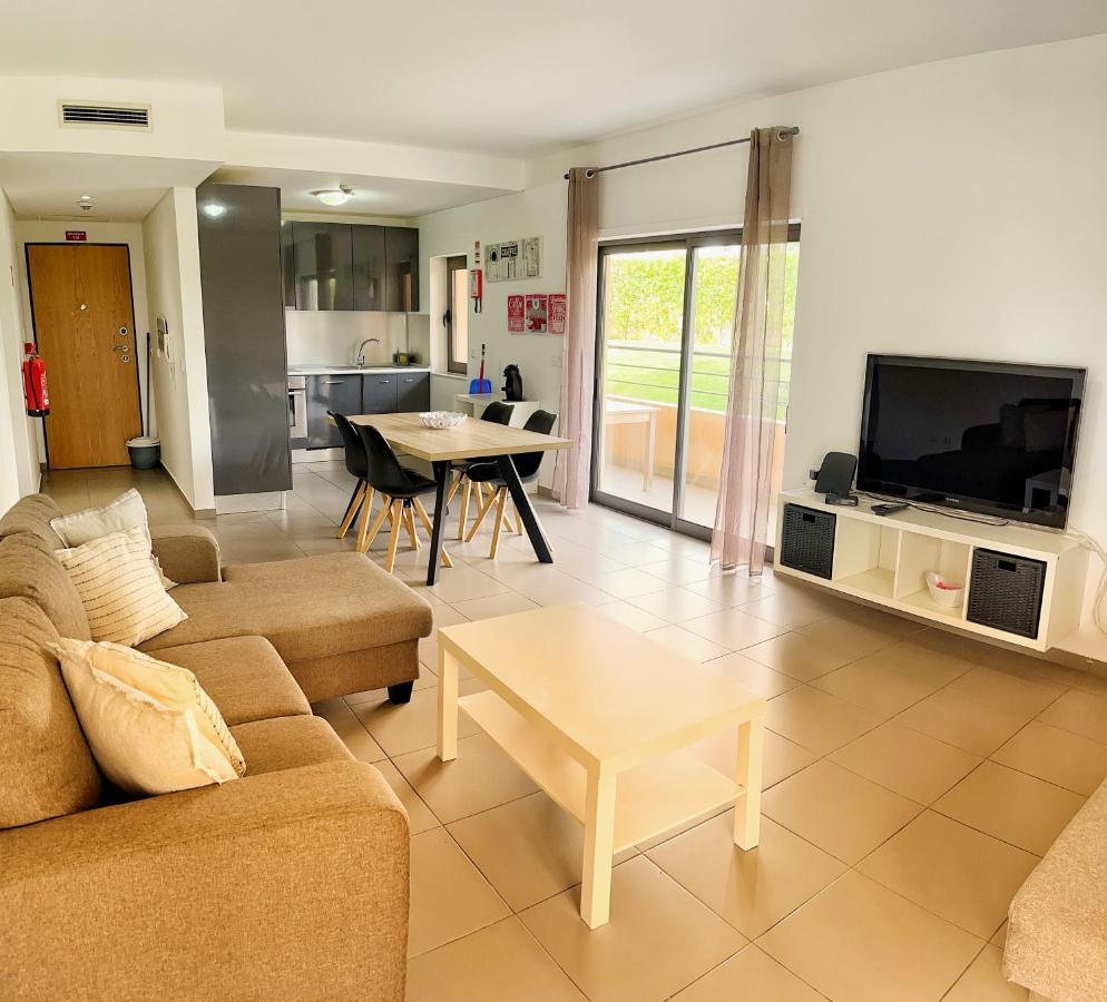 Awesome Apartment In Praia Da Rocha Portimão Buitenkant foto