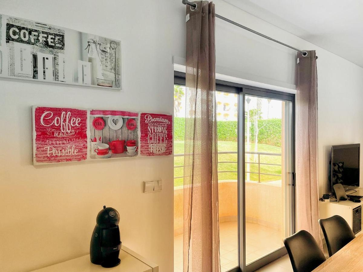 Awesome Apartment In Praia Da Rocha Portimão Buitenkant foto
